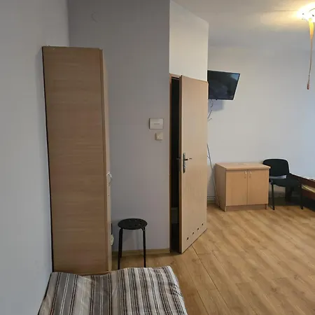 Feliksow Κατάλυμα σε φάρμα Wiskitki