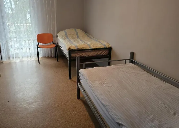 Feliksow مزرعة للإقامة *